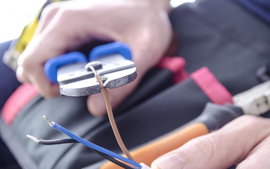 électricien urgence Paris 12